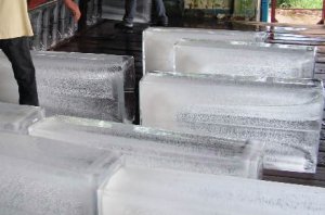上海工业用冰，工业冰块销售订购批发公司